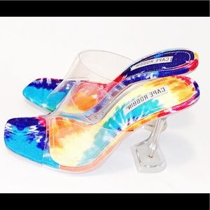 Cape Robbin Madrid Heel Clear